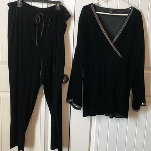 🌻Sequined, 2 piece velvet pant suit 3X🌻